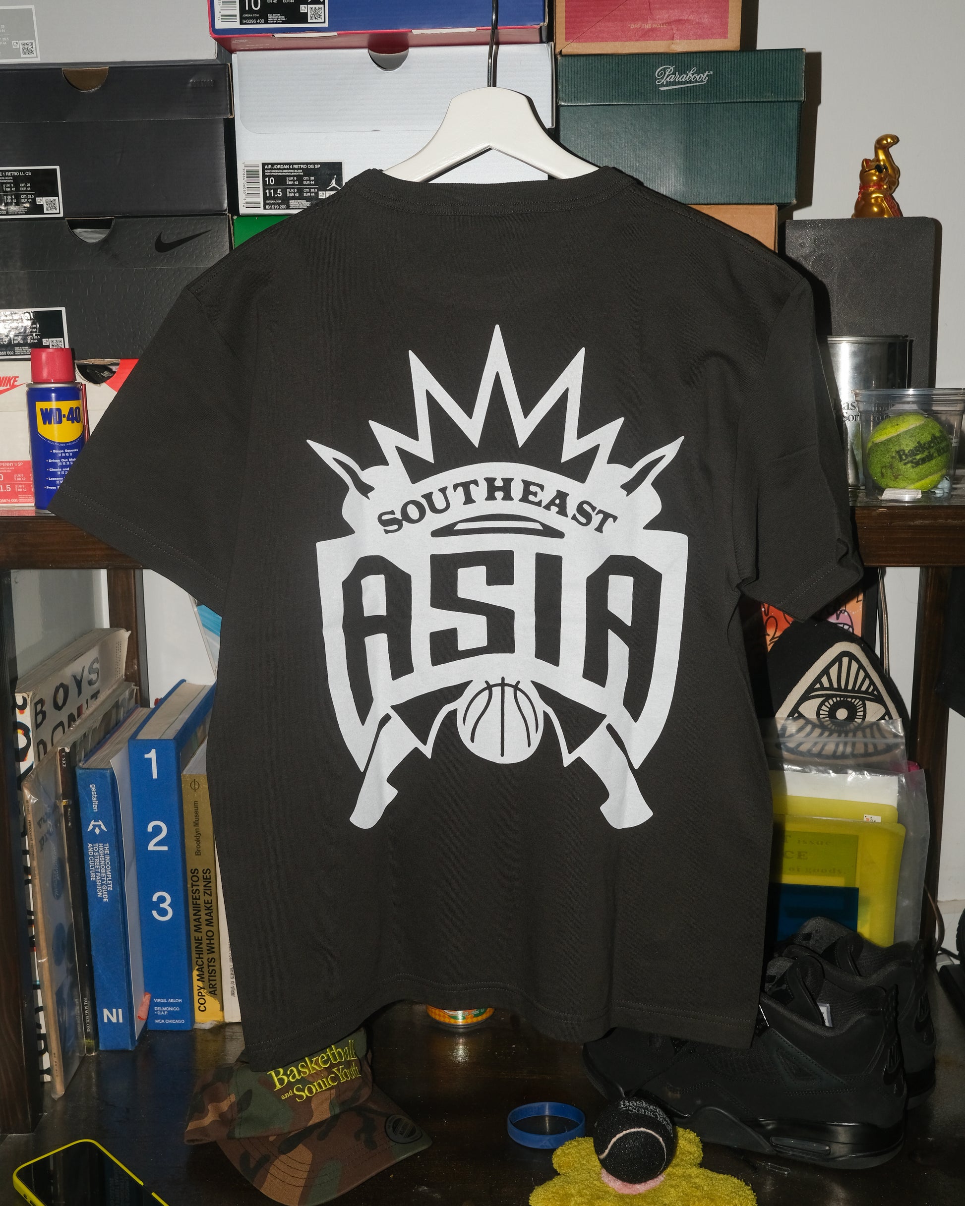 SEA BASKETBALL TEE CLASSIC 5.06oz